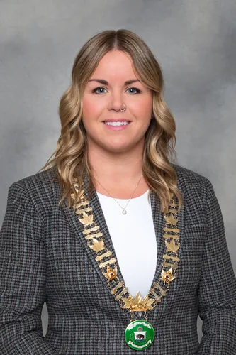 Photo of Kelli Hawtin