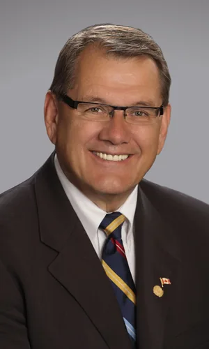 Photo of Ray Chisholm