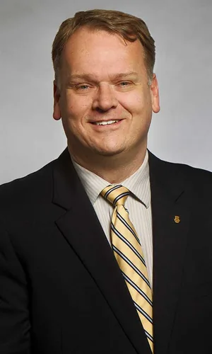 Photo of Jeff Knoll