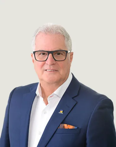 Photo of Raymond Berthiaume