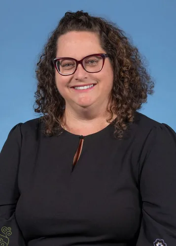 Photo of Isabelle N. Miron