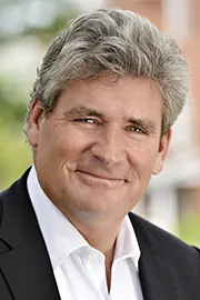 Photo of John Fraser