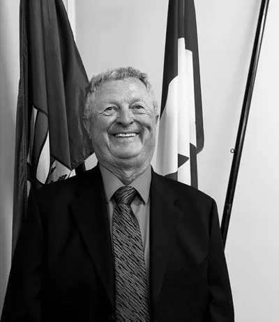 Photo of Lowell Leffler