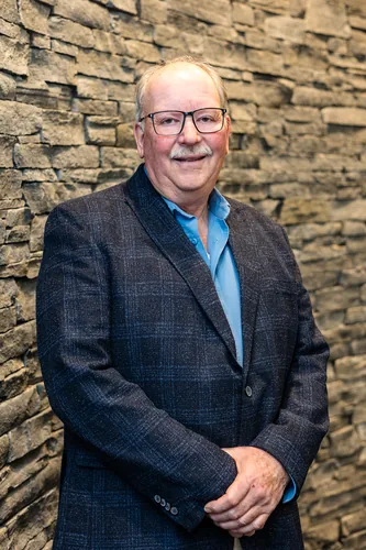 Photo of Ernie Peters
