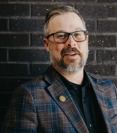 Photo of Jason Schneider