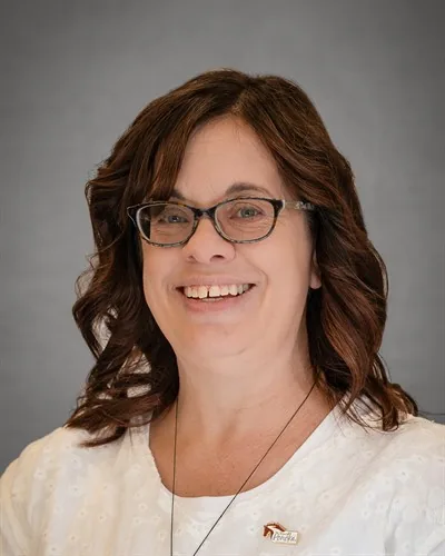 Photo of Teri Lynn Underhill