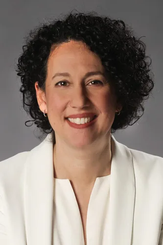 Photo of Claudia Chender