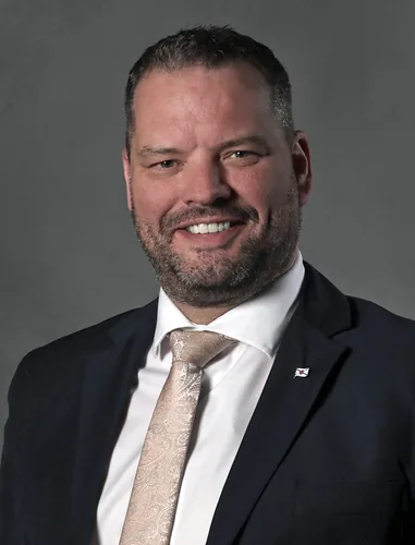 Photo of Derek Mombourquette