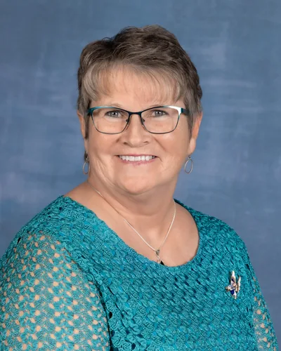 Photo of Cindy MacLean