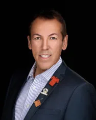 Photo of Raymond Powder