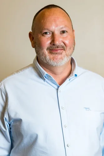Photo of Kyle McIntosh