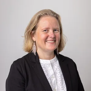 Photo of Alison Smith