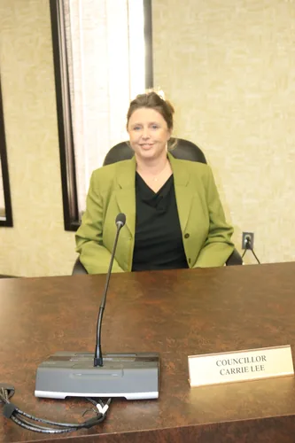 Photo of Carrie Lee