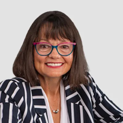 Photo of Janet Steele