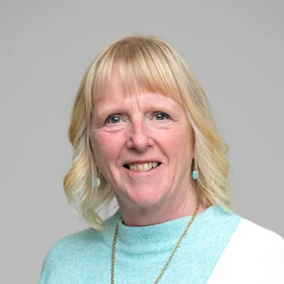 Photo of April Lowe