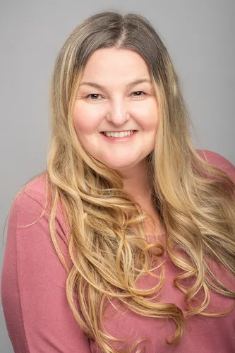 Photo of Leanne Lee