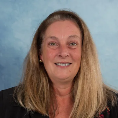 Photo of Heather Stewin