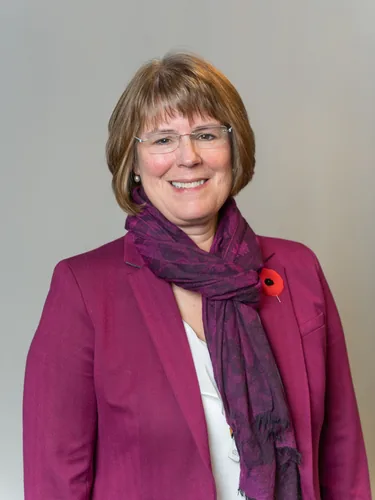 Photo of Jennifer Strachan