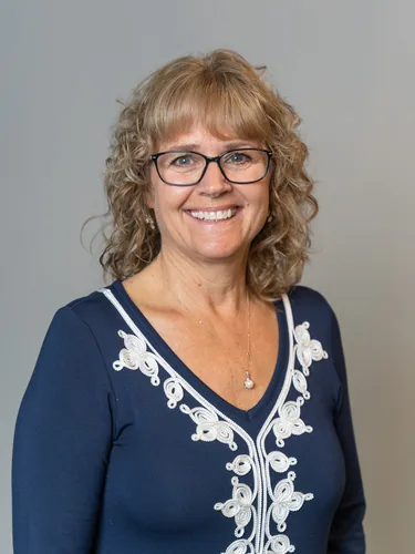 Photo of Cindy Lise