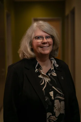 Photo of Lesley Llewelyn Cuffling