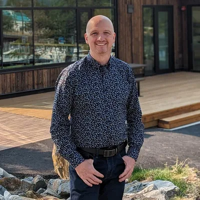 Photo of Mike Gray