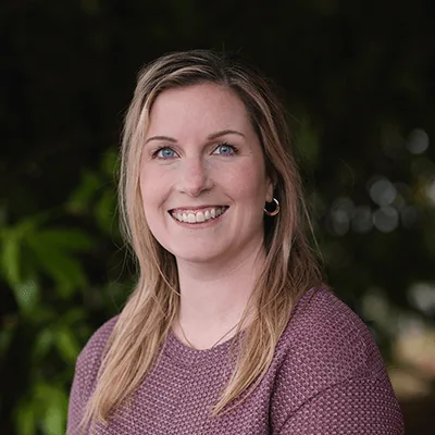 Photo of Kat Thomas