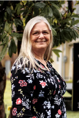Photo of Barb Lewis