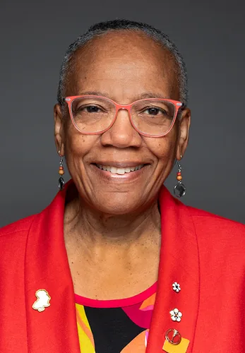 Photo of Wanda Thomas Bernard