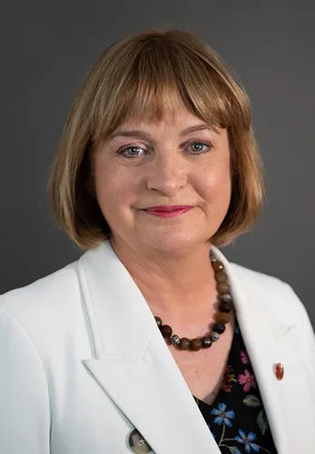 Photo of Julie Miville-Dechêne