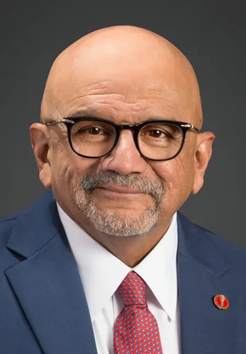 Photo of Andrew Cardozo