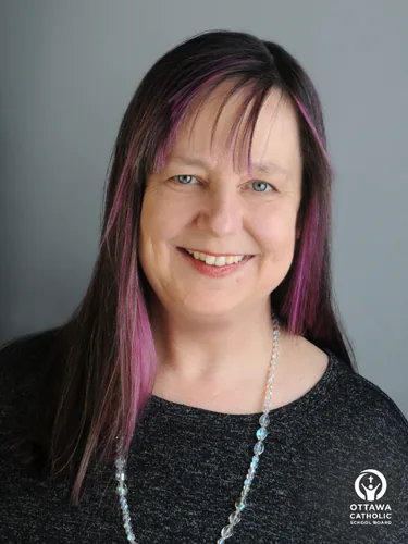 Photo of Sandra Moore