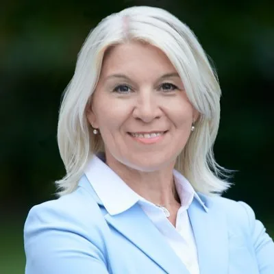 Photo of Teresa Lubinski