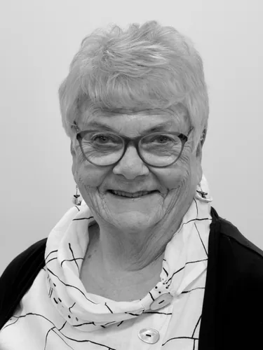 Photo of Lorraine Shelp