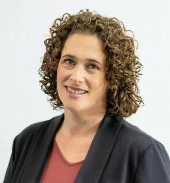 Photo of Karen Packard