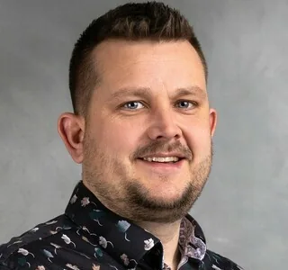 Photo of Ryan Knelsen