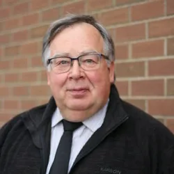 Photo of Michael Oliver