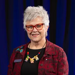 Photo of Kim Armstrong