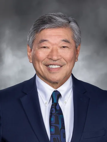 Photo of Bob Hasegawa