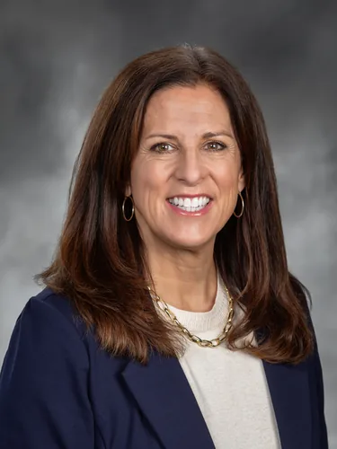 Photo of Deborah Krishnadasan
