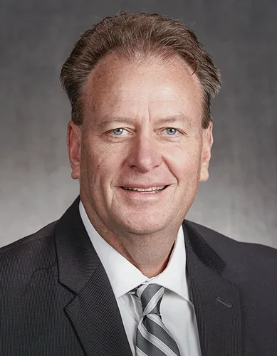 Photo of Scott Van Binsbergen