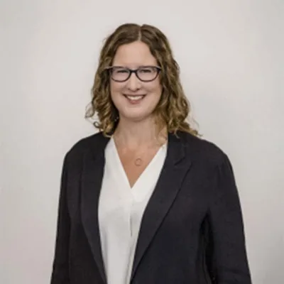 Photo of Carrie Smart