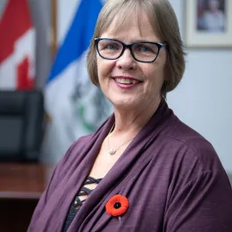 Photo of Christine MacKenzie