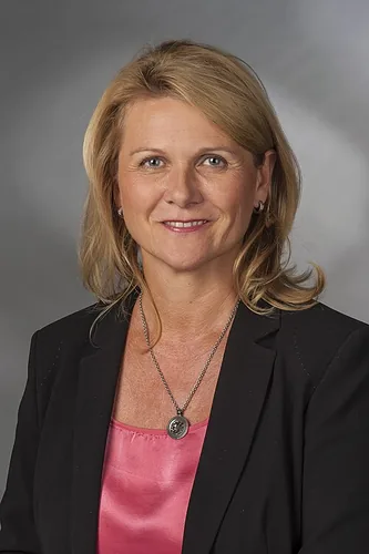 Photo of Sabine Poschmann