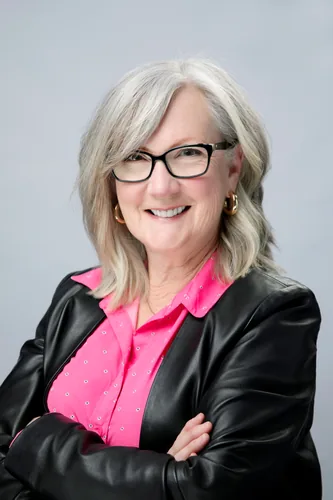 Photo of Heather Maahs