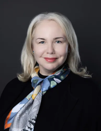 Photo of Nina Krieger
