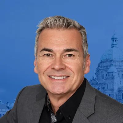 Photo of Doug Morneau