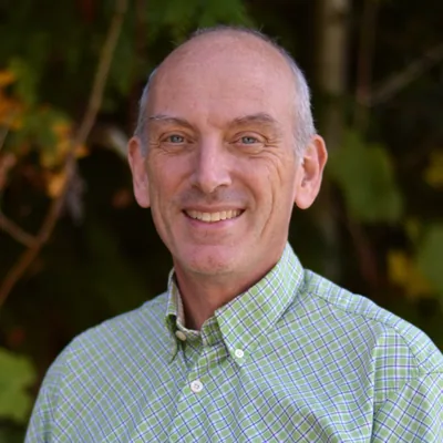 Photo of Ben Holt