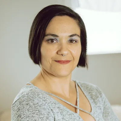 Photo of Stephanie Hendy