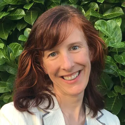 Photo of Lisa Prescott