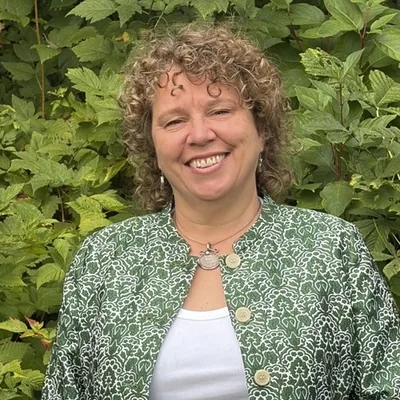 Photo of Carolyn Howe
